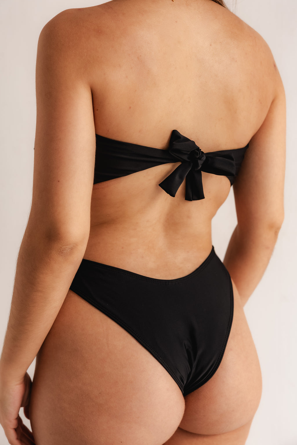 Cora Bottom - Black